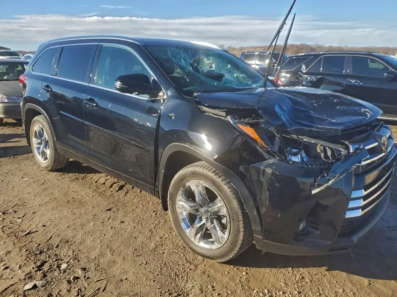 2019 TOYOTA HIGHLANDER LIMITED  