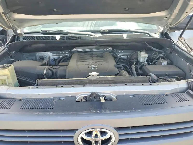 2015 TOYOTA TUNDRA SR5  