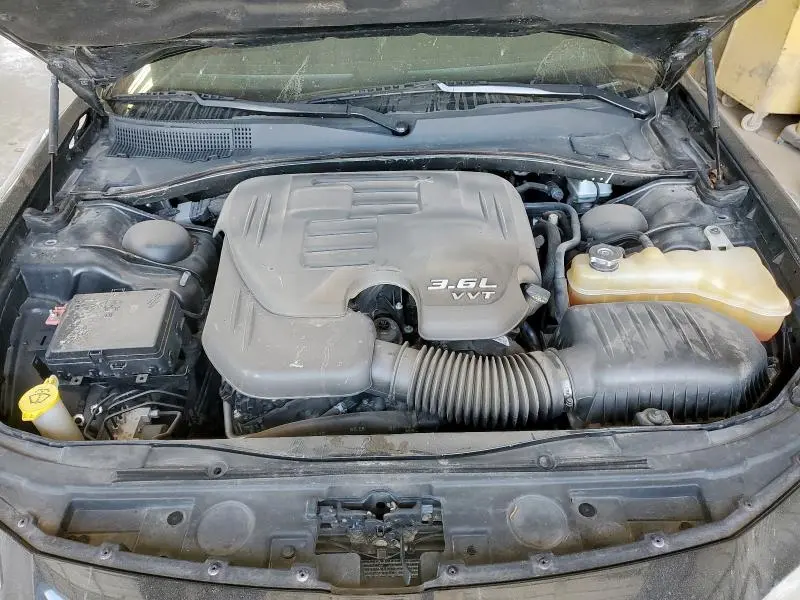 2016 CHRYSLER 300C   