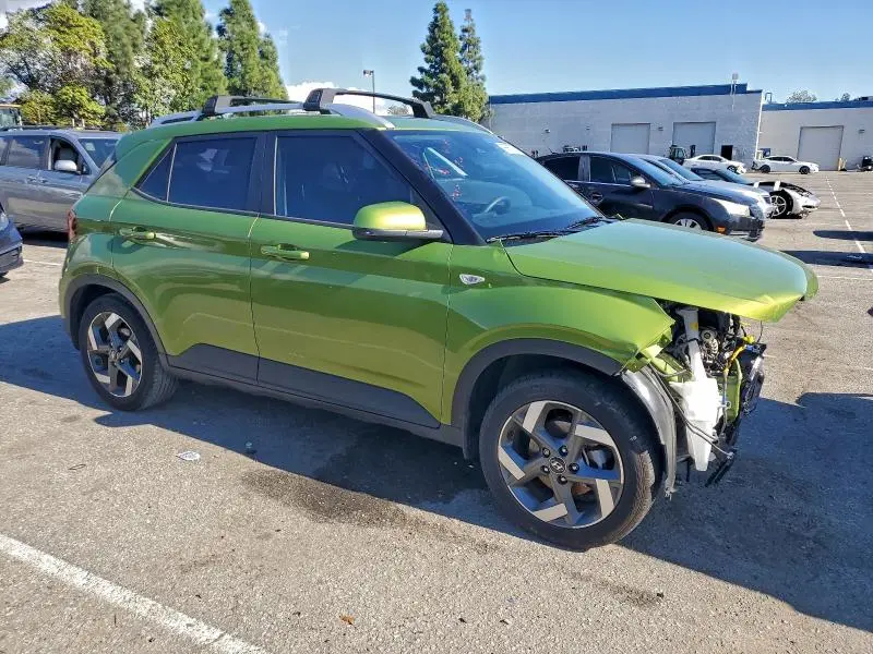 2023 HYUNDAI VENUE SEL  