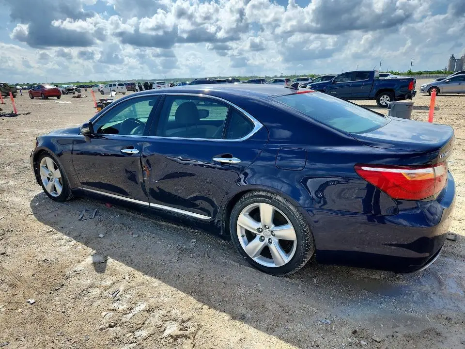 2010 LEXUS LS 460L  