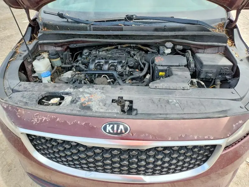 2017 KIA SEDONA LX  
