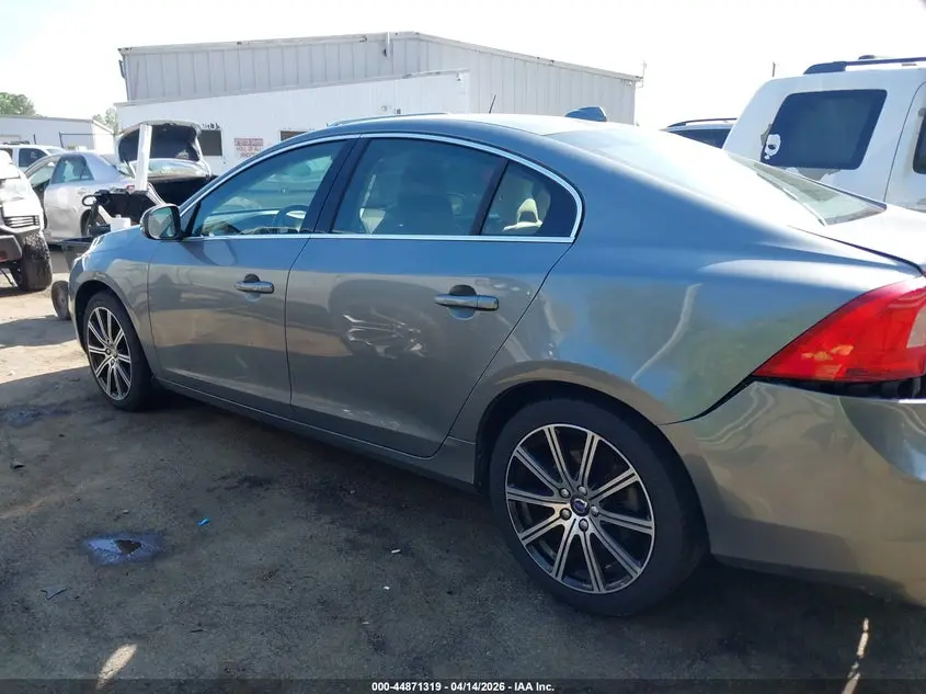 2018 VOLVO S60 INSCRIPTION T5