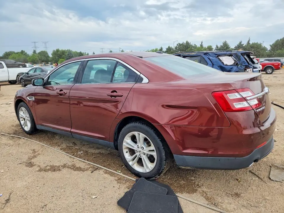 2015 FORD TAURUS SEL  
