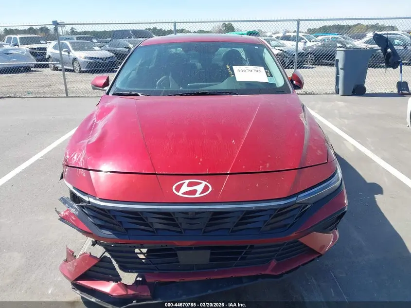 2024 HYUNDAI ELANTRA LIMITED