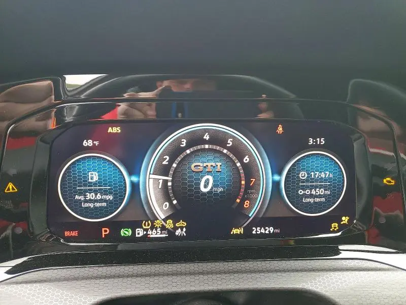 2023 VOLKSWAGEN GTI SE  
