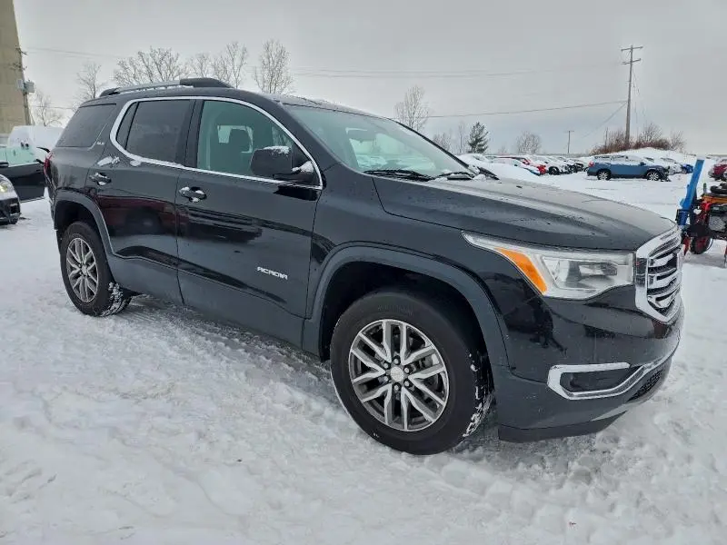 2017 GMC ACADIA SLE  