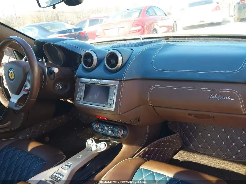 2013 FERRARI CALIFORNIA  