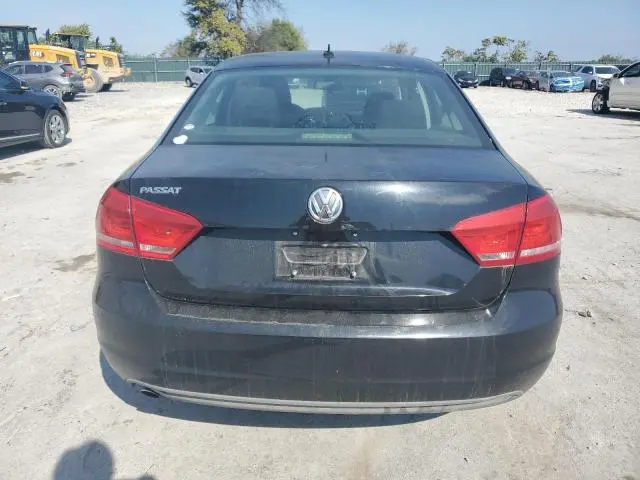 2013 VOLKSWAGEN PASSAT S