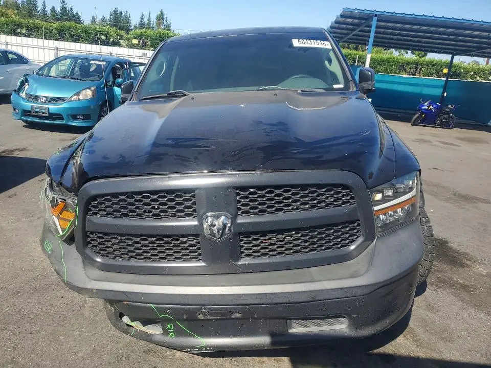 2014 RAM 1500 ST  