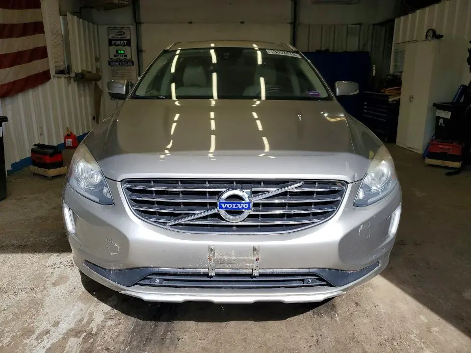 2015 VOLVO XC60 T5 PREMIER  
