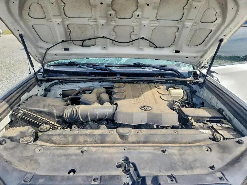 2013 TOYOTA 4RUNNER SR5  