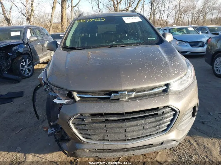 2022 CHEVROLET TRAX AWD LT