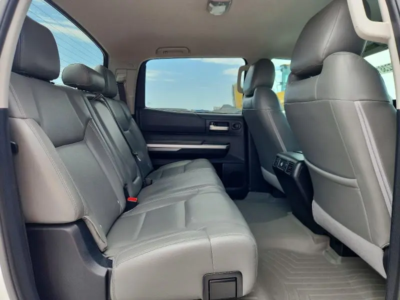 2014 TOYOTA TUNDRA CREWMAX SR5  