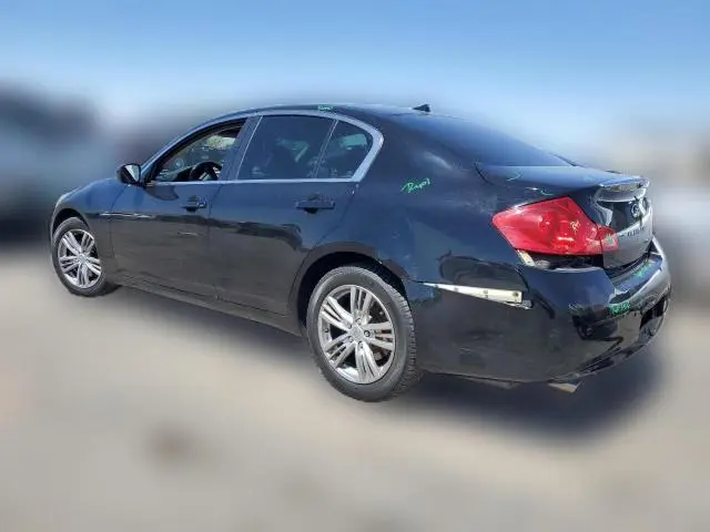 2013 INFINITI G37   