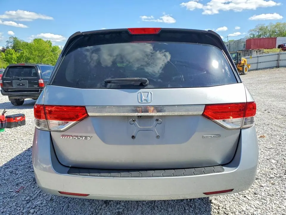 2016 HONDA ODYSSEY SE  