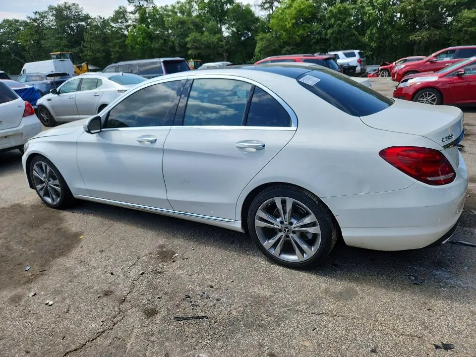 2017 MERCEDES-BENZ C 300  
