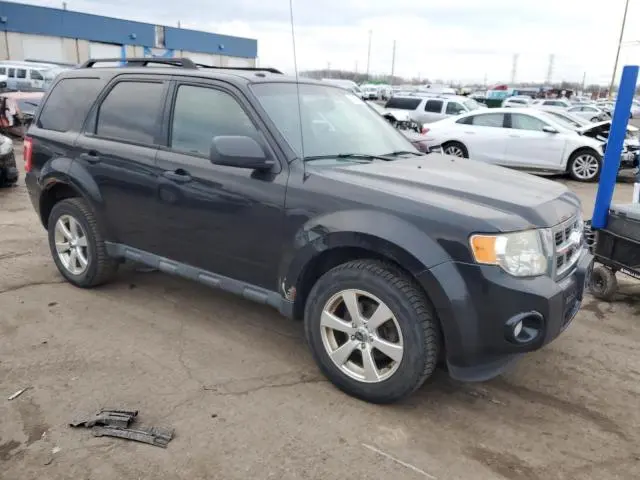 2011 FORD ESCAPE XLT  