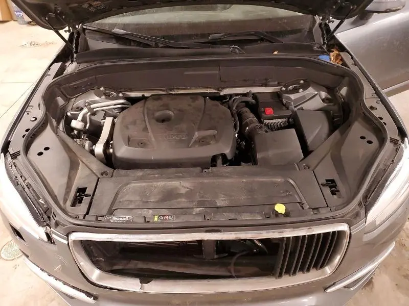 2018 VOLVO XC90 T6  