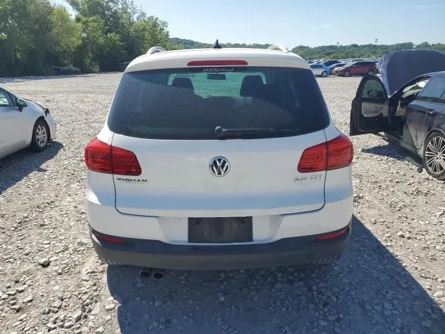 2013 VOLKSWAGEN TIGUAN S  