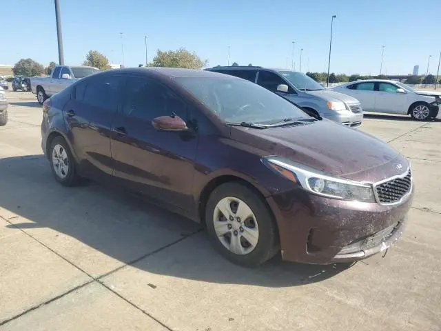 2018 KIA FORTE LX  