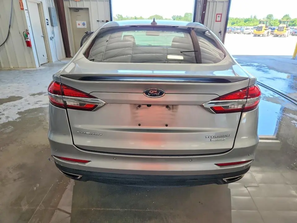 2020 FORD FUSION TITANIUM  