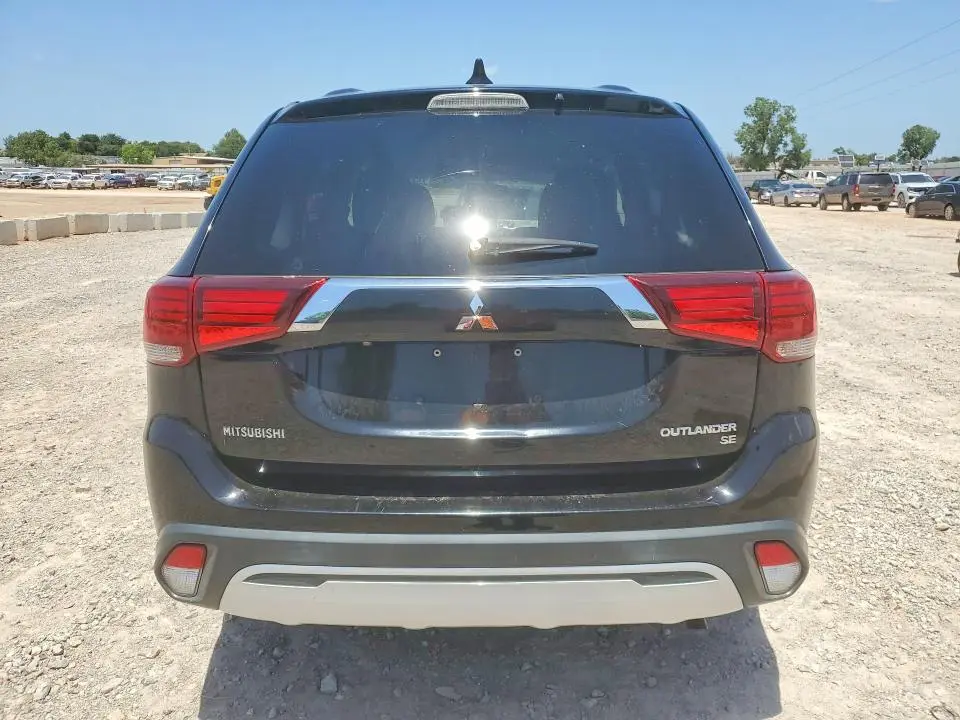 2019 MITSUBISHI OUTLANDER SE  