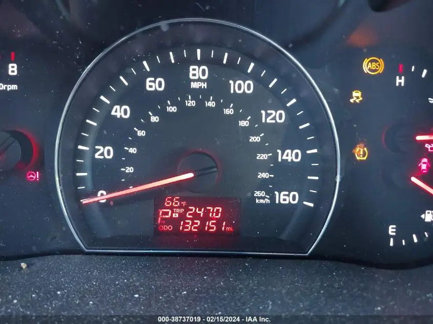 2015 KIA SORENTO LX