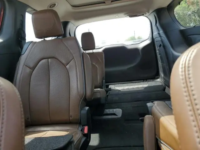 2017 CHRYSLER PACIFICA LIMITED  