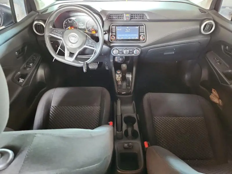 2021 NISSAN VERSA S  