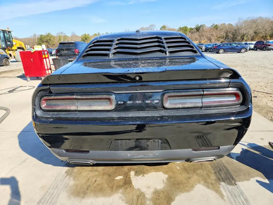 2019 DODGE CHALLENGER SXT  