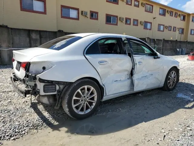 2020 MERCEDES-BENZ A 220