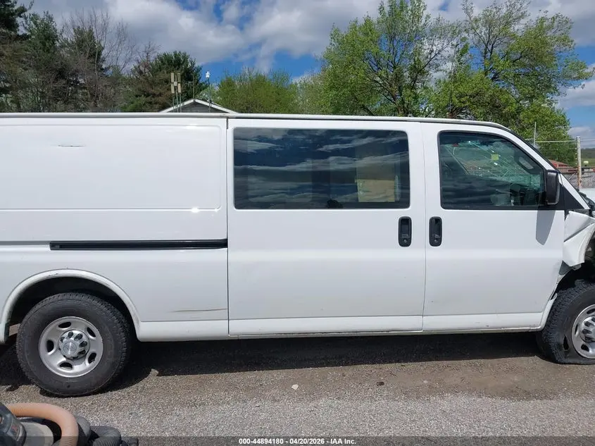 2017 CHEVROLET EXPRESS 3500 WORK VAN