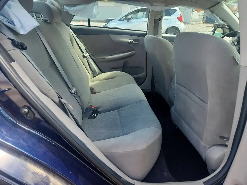 2012 TOYOTA COROLLA LE  
