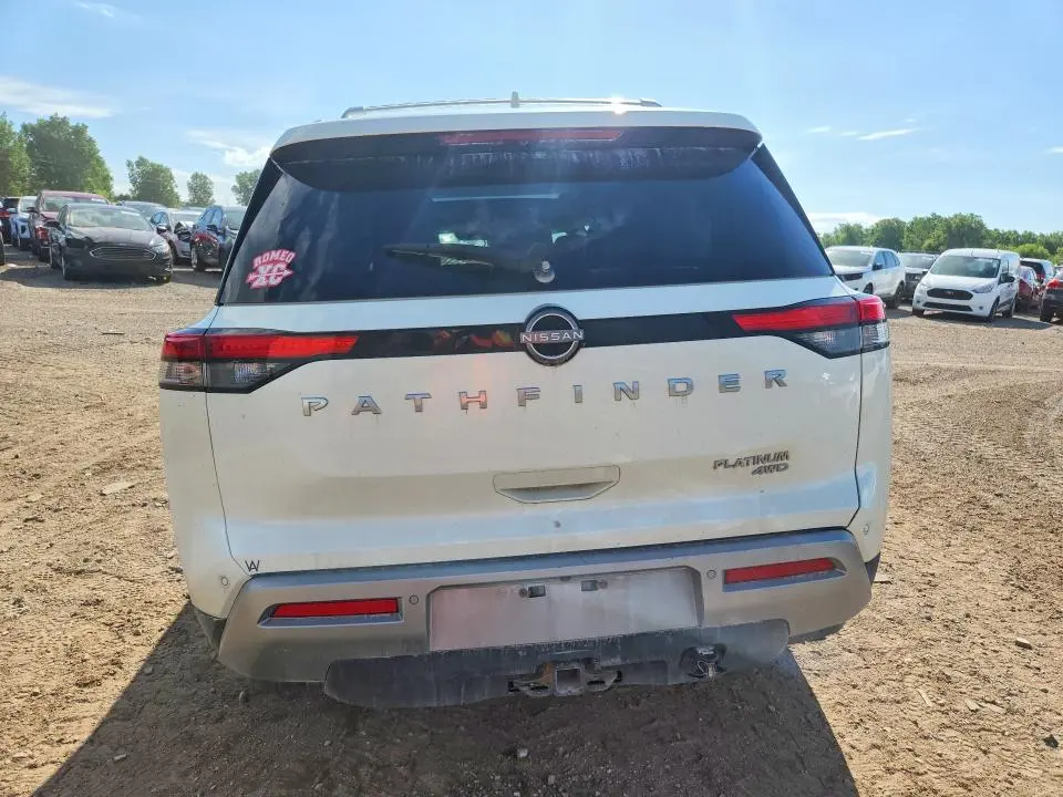2023 NISSAN PATHFINDER PLATINUM  