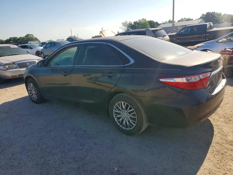 2015 TOYOTA CAMRY LE  