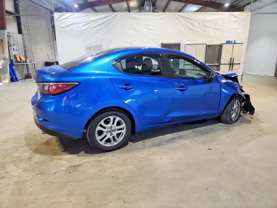 2017 TOYOTA YARIS IA BASE  