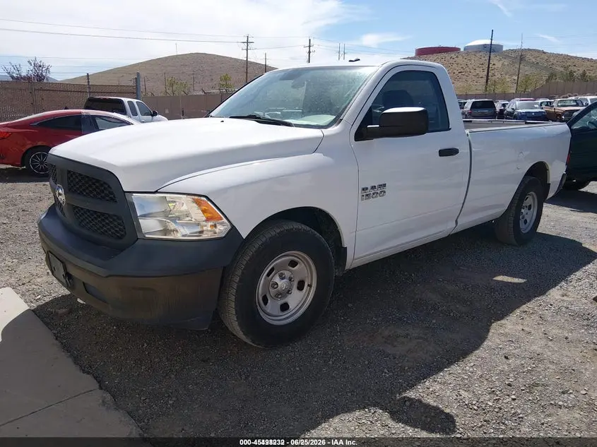 2017 RAM 1500 TRADESMAN  4X2 8' BOX