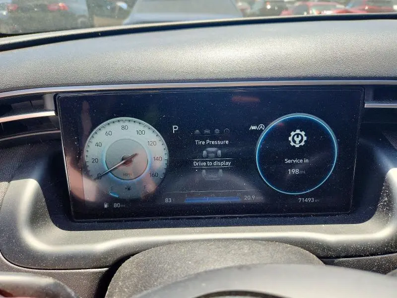 2023 HYUNDAI TUCSON SEL  