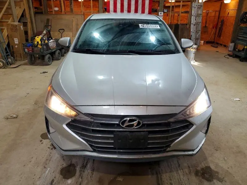 2019 HYUNDAI ELANTRA SEL  