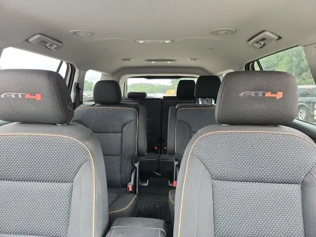 2021 GMC ACADIA AT4  