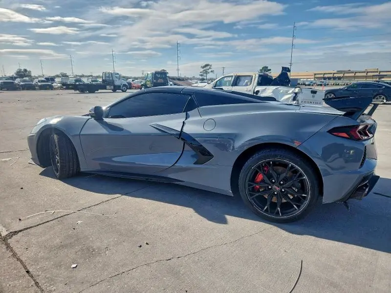 2025 CHEVROLET CORVETTE STINGRAY 2LT  