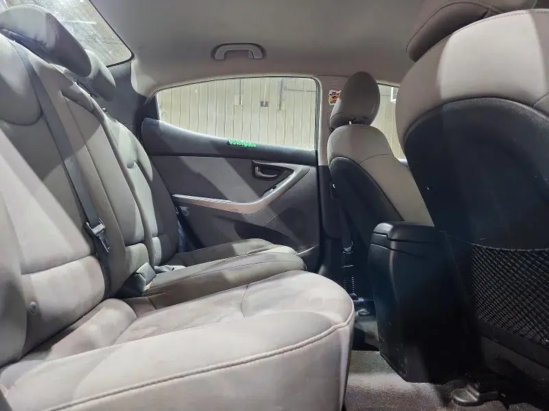 2011 HYUNDAI ELANTRA GLS  