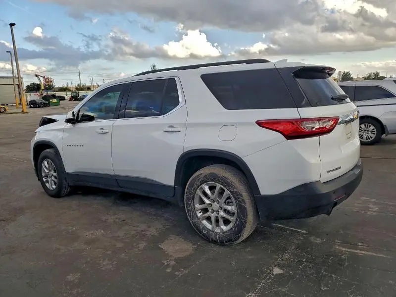 2020 CHEVROLET TRAVERSE LT  