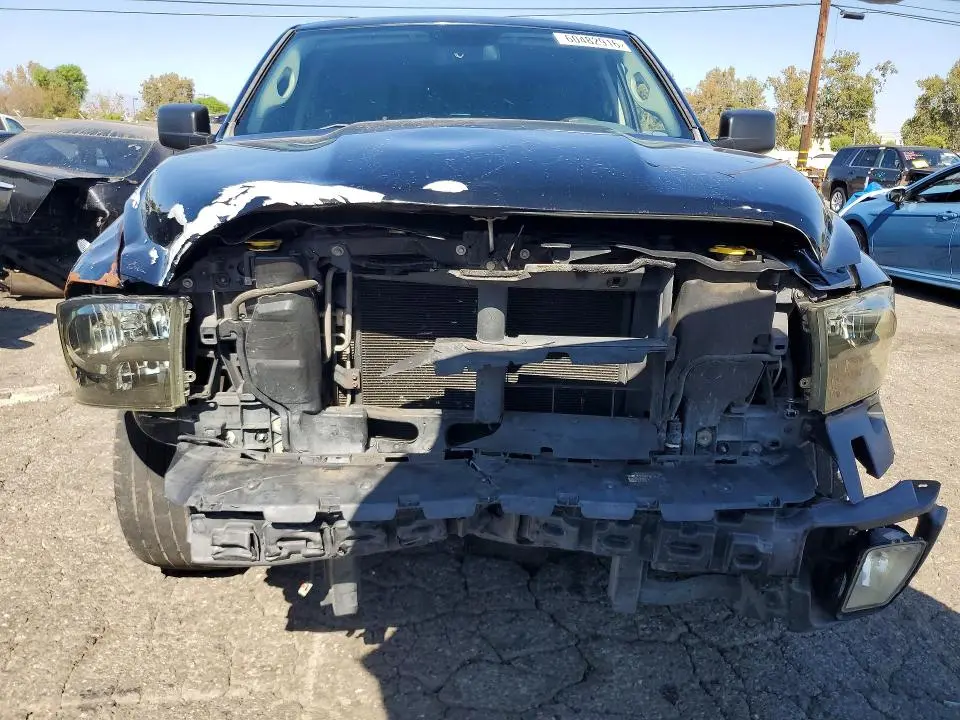 2015 RAM 1500 ST  