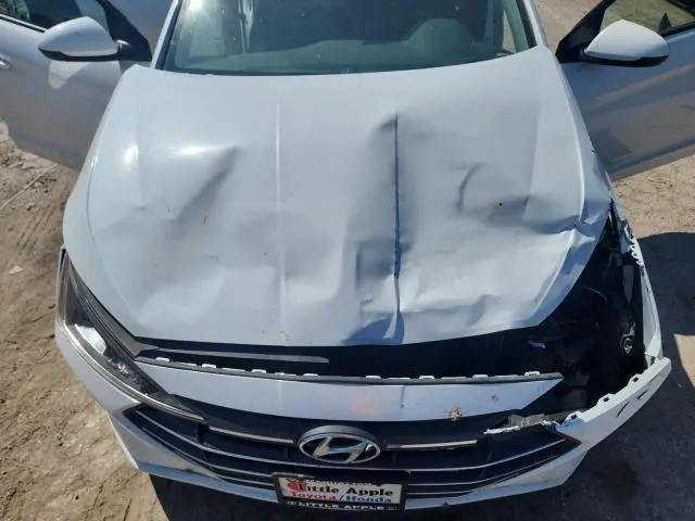 2020 HYUNDAI ELANTRA SE