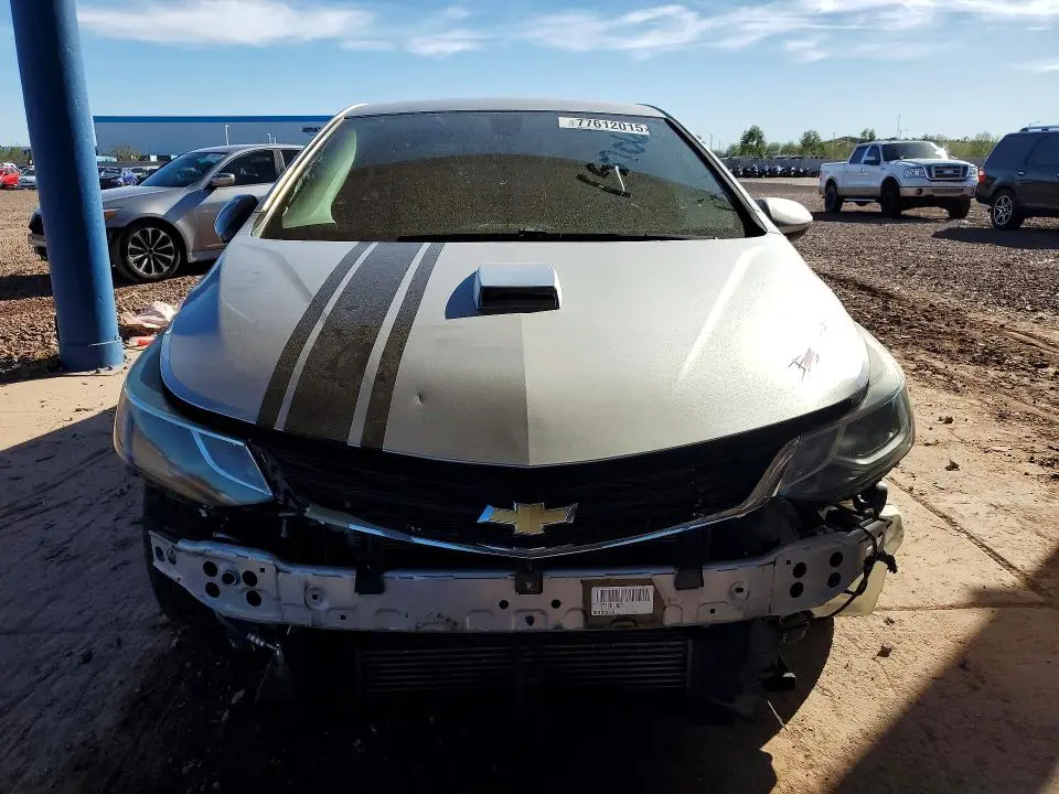 2017 CHEVROLET CRUZE LT  