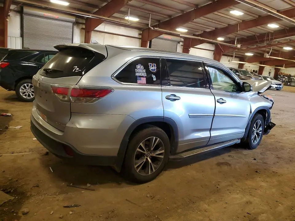 2016 TOYOTA HIGHLANDER XLE  