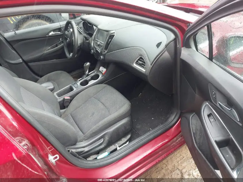 2017 CHEVROLET CRUZE LT AUTO