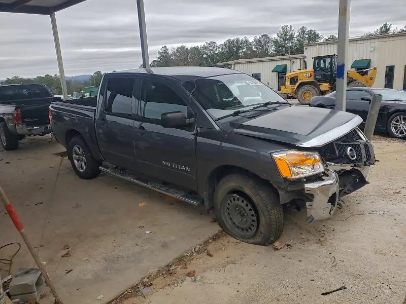 2010 NISSAN TITAN XE  